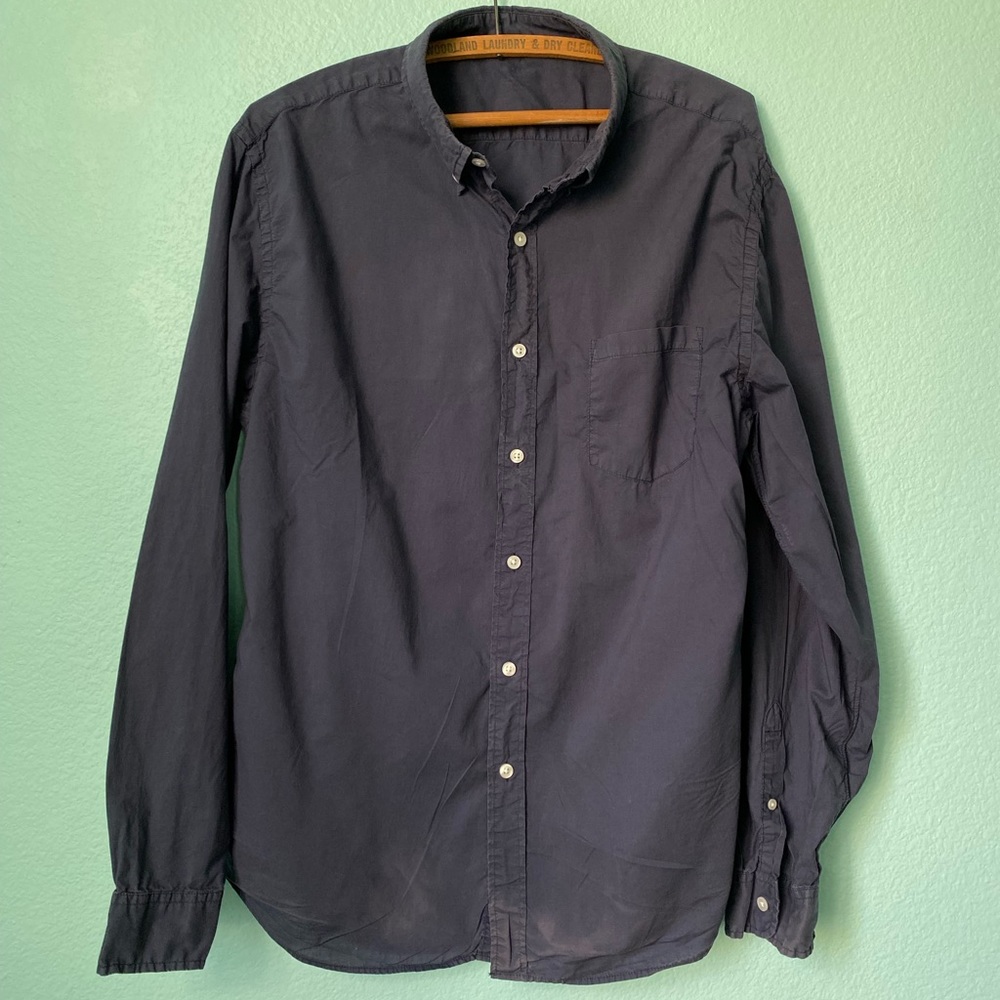 Jcrew Men’s large faded navy blue lightweight workshirt